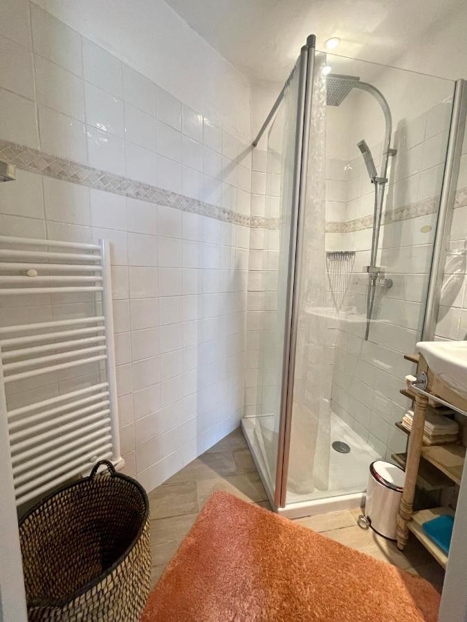 Bed and Breakfast Abeille Ванс Екстер'єр фото
